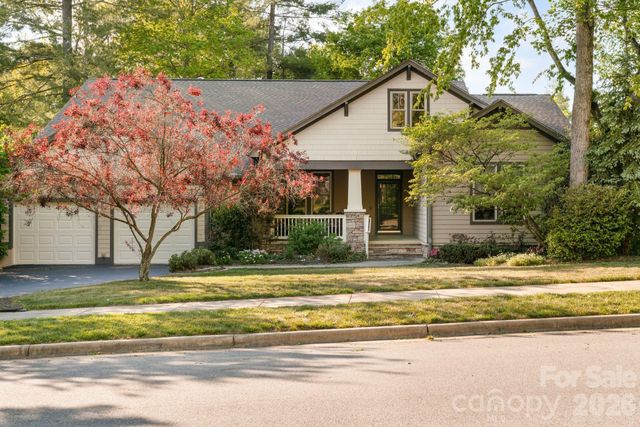 289 Fennel Dun Circle, Biltmore Lake, NC 28715
