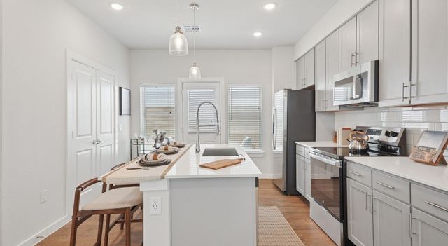 9000 lapis Avenue, Fort Worth, TX 76123