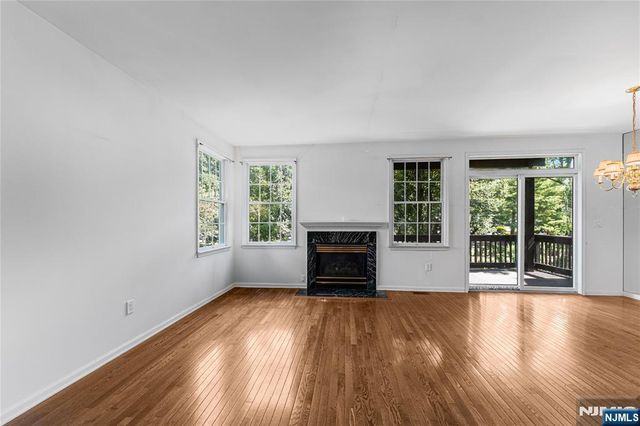 34 Spring Hollow, Old Tappan, NJ 07675