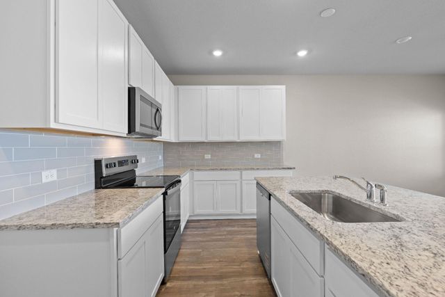 176 Wind Hill, Jarrell, TX 76537