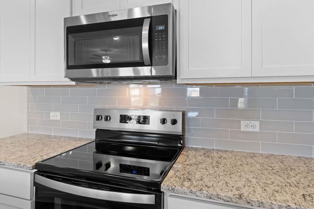 176 Wind Hill, Jarrell, TX 76537