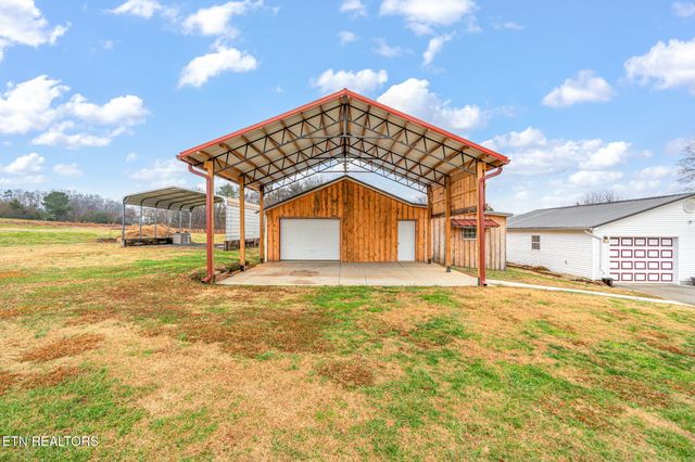 1037 Whites Mill Rd, Maryville, TN 37803