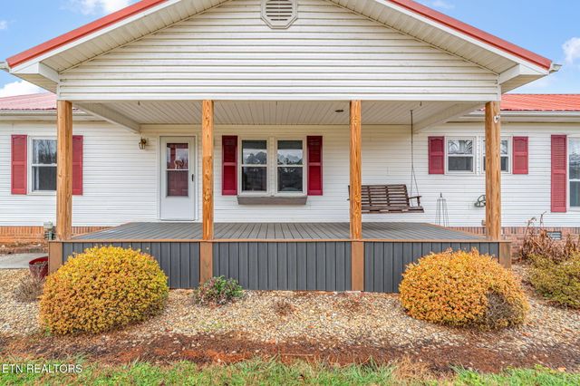 1037 Whites Mill Rd, Maryville, TN 37803