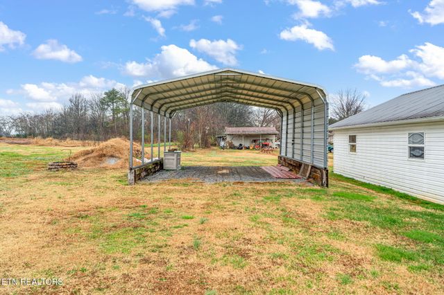 1037 Whites Mill Rd, Maryville, TN 37803