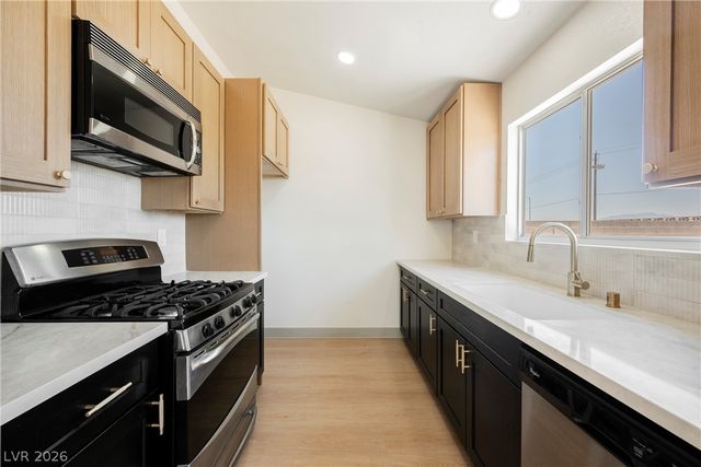 2329 Fields Street, North Las Vegas, NV 89032