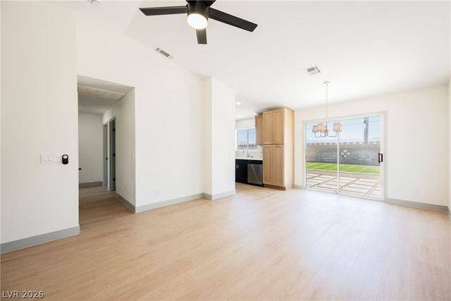 2329 Fields Street, North Las Vegas, NV 89032