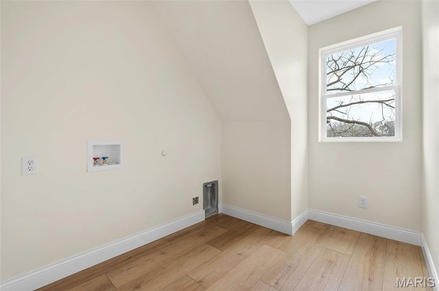 512 Broadway, Highland, IL 62249