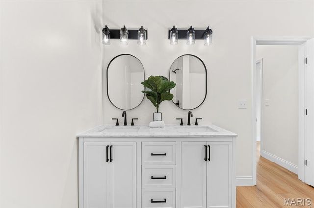 512 Broadway, Highland, IL 62249