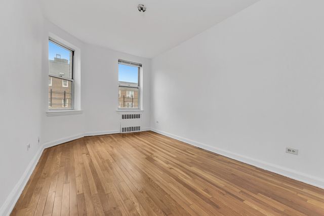 6707 Yellowstone Blvd Apt 5F, New York City, NY 11375