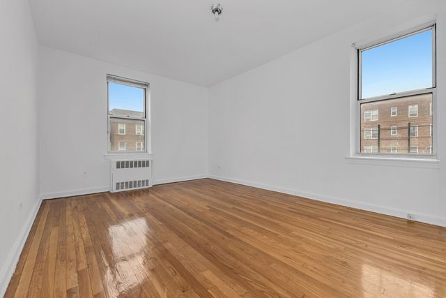 6707 Yellowstone Blvd Apt 5F, New York City, NY 11375
