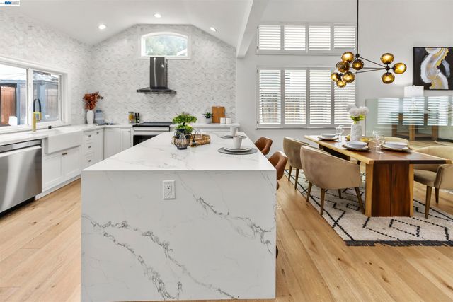 6427 Paseo Santa Maria, Pleasanton, CA 94566