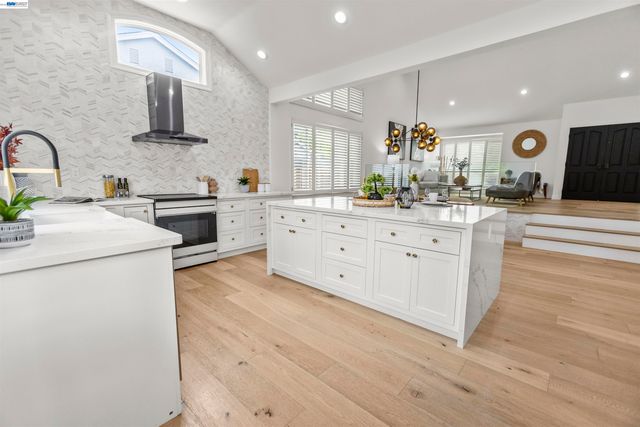 6427 Paseo Santa Maria, Pleasanton, CA 94566