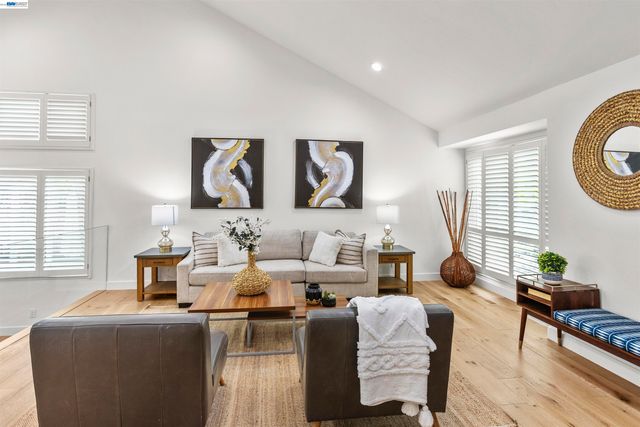 6427 Paseo Santa Maria, Pleasanton, CA 94566