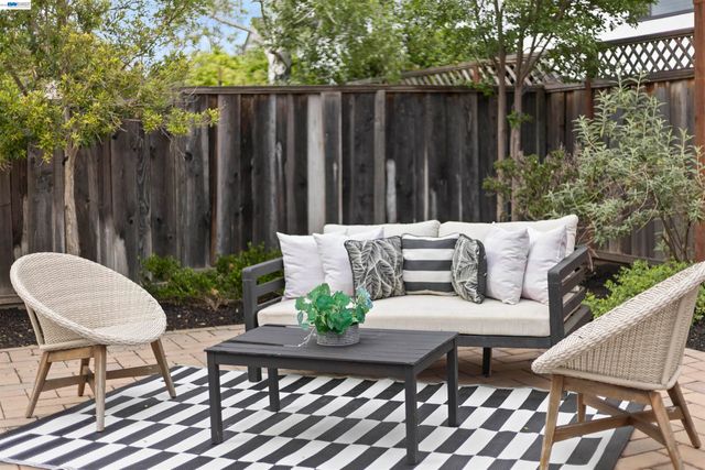 6427 Paseo Santa Maria, Pleasanton, CA 94566