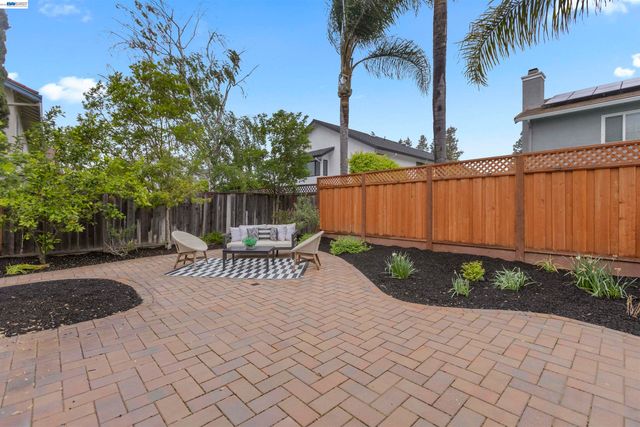 6427 Paseo Santa Maria, Pleasanton, CA 94566