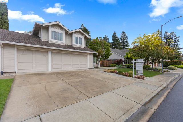 6427 Paseo Santa Maria, Pleasanton, CA 94566