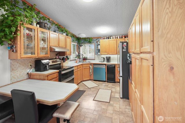 284 NE 18.8 Road, Soap Lake, WA 98851