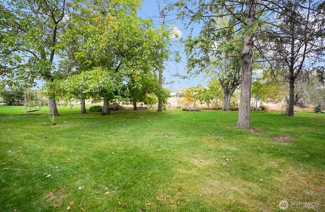 284 NE 18.8 Road, Soap Lake, WA 98851