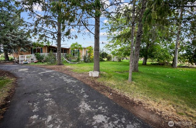 284 NE 18.8 Road, Soap Lake, WA 98851