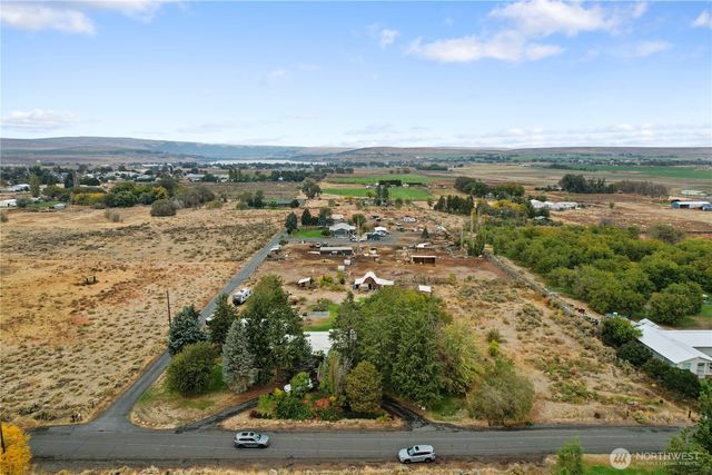 284 NE 18.8 Road, Soap Lake, WA 98851