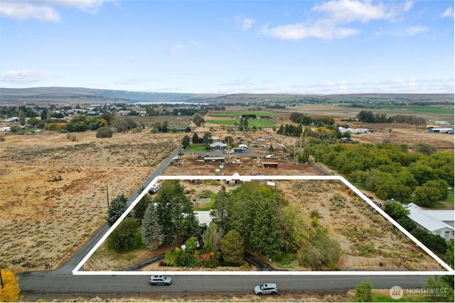 284 NE 18.8 Road, Soap Lake, WA 98851