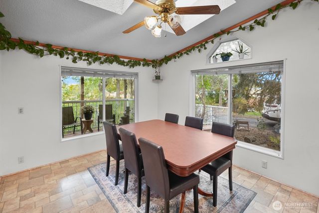 284 NE 18.8 Road, Soap Lake, WA 98851