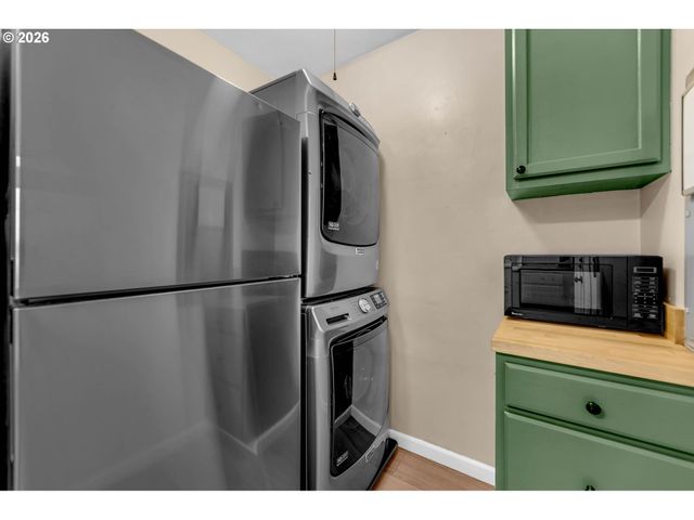 3109 E 28TH St, Vancouver, WA 98661