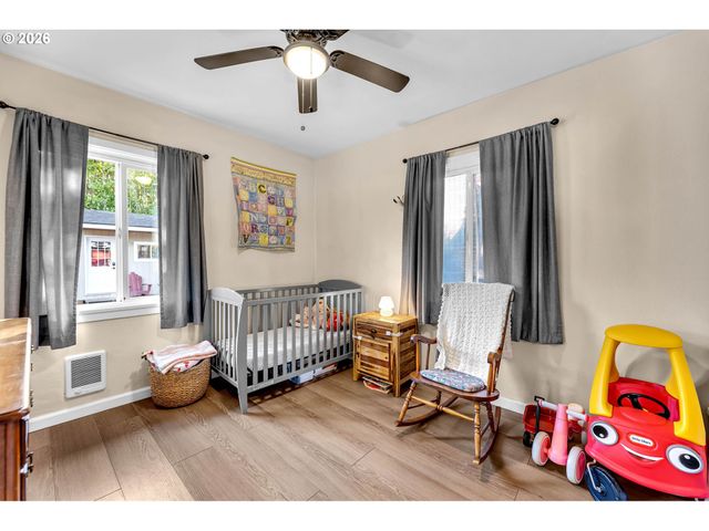 3109 E 28TH St, Vancouver, WA 98661