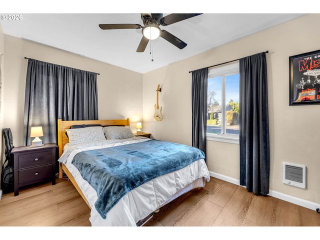 3109 E 28TH St, Vancouver, WA 98661