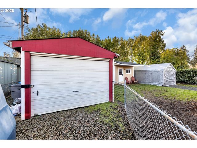 3109 E 28TH St, Vancouver, WA 98661