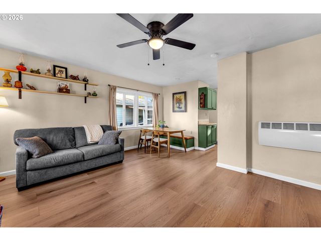 3109 E 28TH St, Vancouver, WA 98661