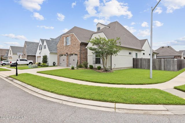 200 Santander Drive, Youngsville, LA 70592
