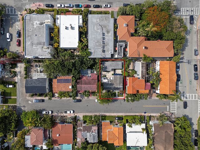 821 Espanola Way, Miami Beach, FL 33139