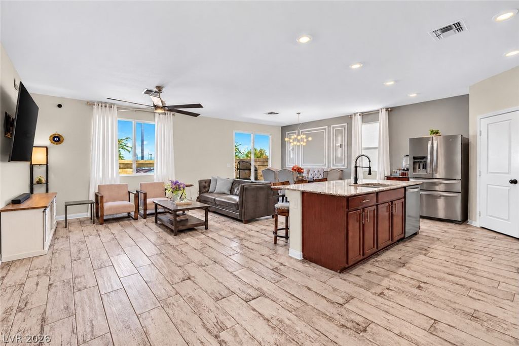 8432 Alder Rain Street, Las Vegas, NV 89113 — photo 3