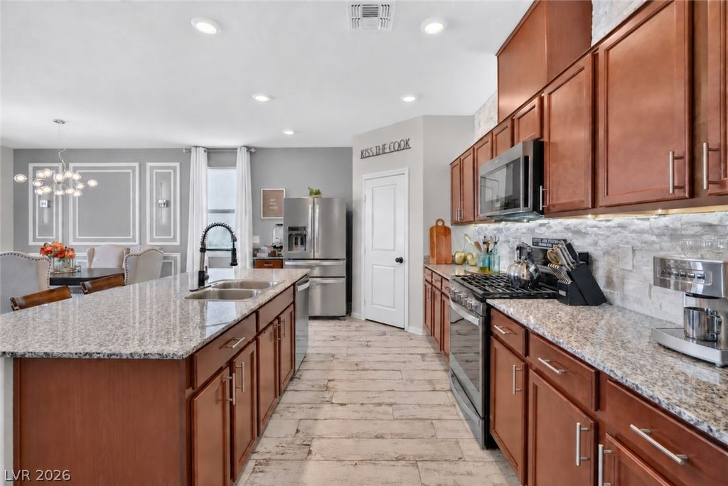 8432 Alder Rain Street, Las Vegas, NV 89113 — photo 4