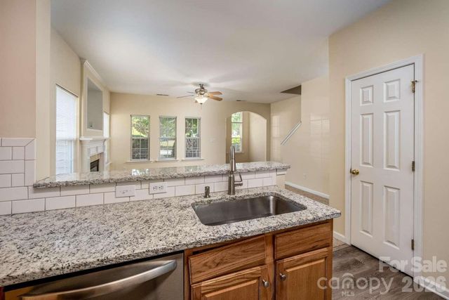 10430 Trolley Run Drive, Cornelius, NC 28031