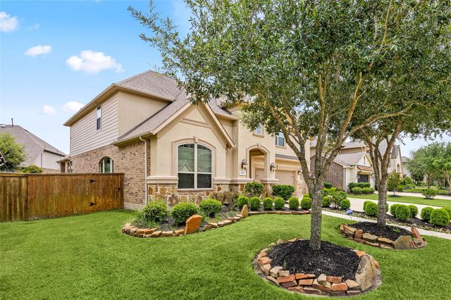 27611 Fleetwood Bend Lane, Katy, TX 77494