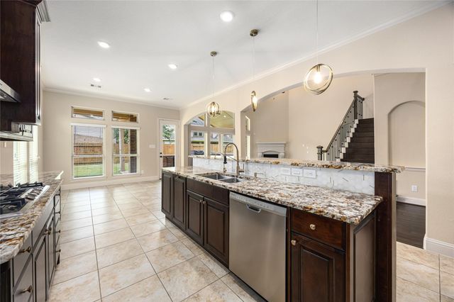 27611 Fleetwood Bend Lane, Katy, TX 77494