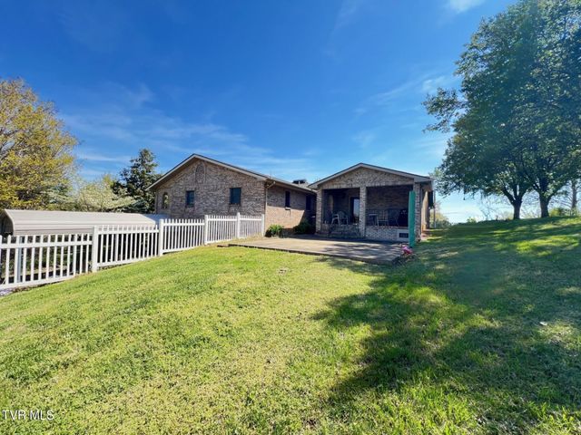 60 West School Street, Mosheim, TN 37818