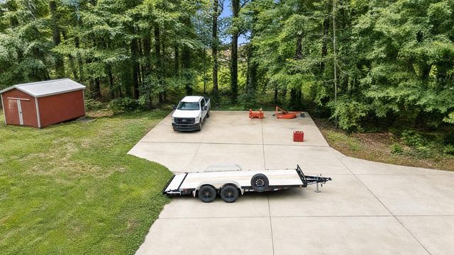 2307 Hamlin Dr, Paris, TN 38242
