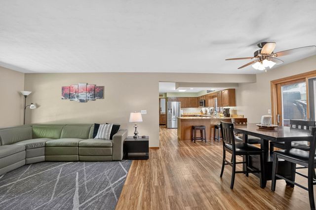 5822 Cimmarron Lane, Waterloo, IA 50701