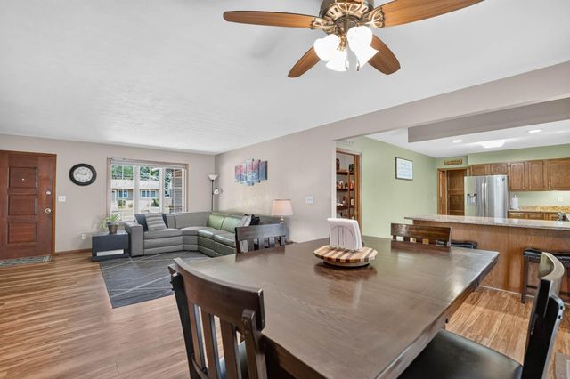 5822 Cimmarron Lane, Waterloo, IA 50701