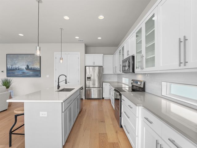 2201 Belaire DR, Granite Shoals, TX 78654