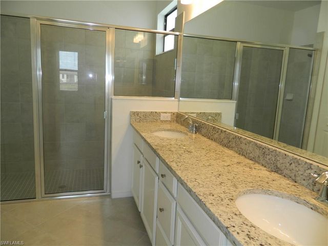 3447 Menores WAY, Fort Myers, FL 33905