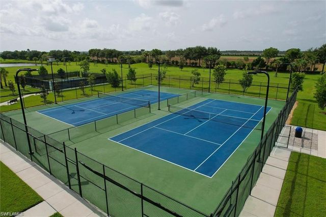 3447 Menores WAY, Fort Myers, FL 33905