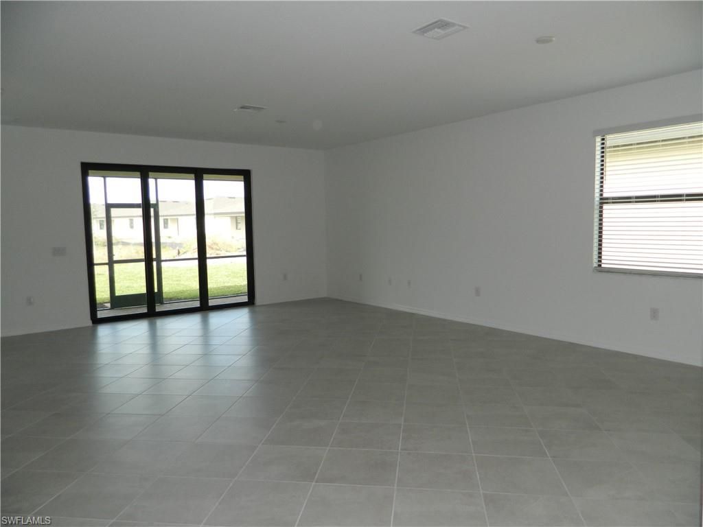 3447 Menores WAY, FORT MYERS, FL 33905 — photo 4