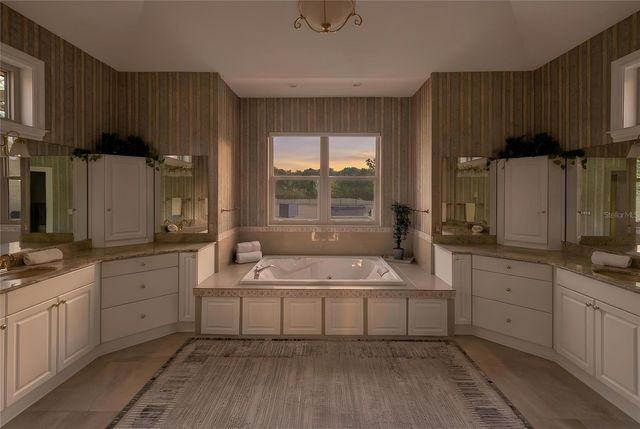 573 SE NATURE DRIVE, Lake City, FL 32025