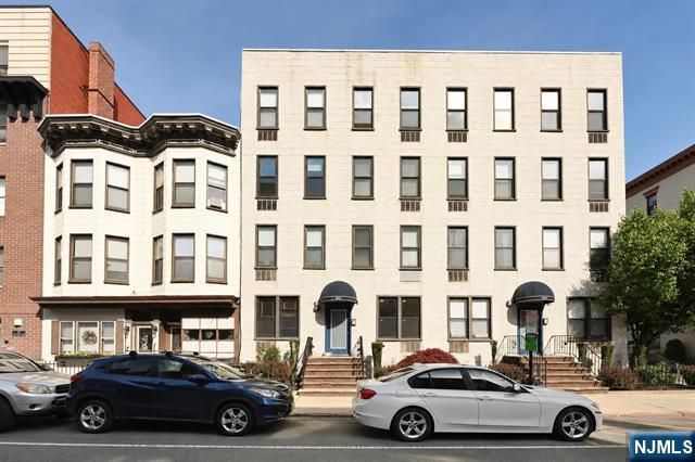 403 Monroe Street 3L, Hoboken, NJ 07030