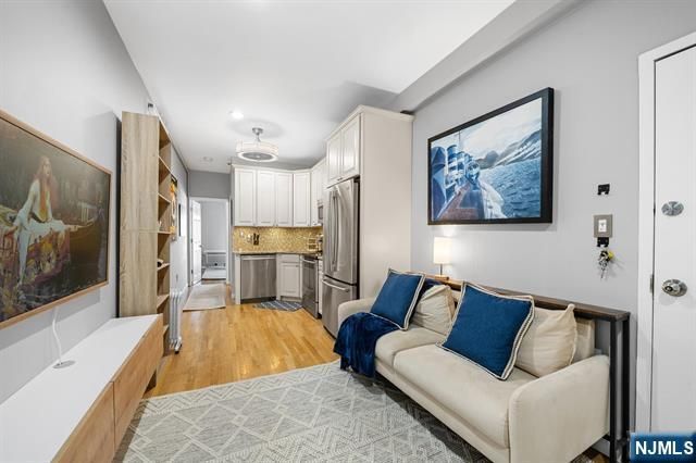 403 Monroe Street 3L, Hoboken, NJ 07030