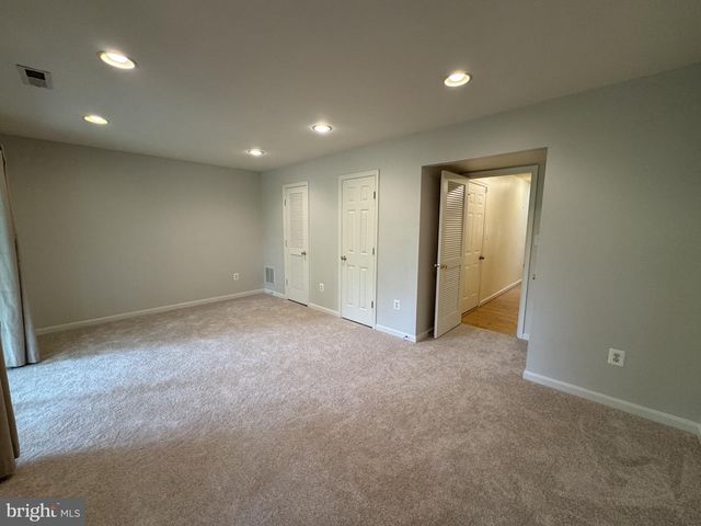 43414 NOTTINGHAM SQ, Ashburn, VA 20147